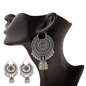 Women jewelry